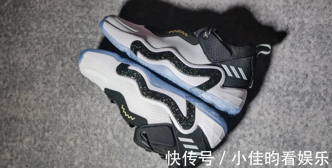 bounce|adidas 米切尔3代开箱:上市即骨折 中底升级成唯一亮点