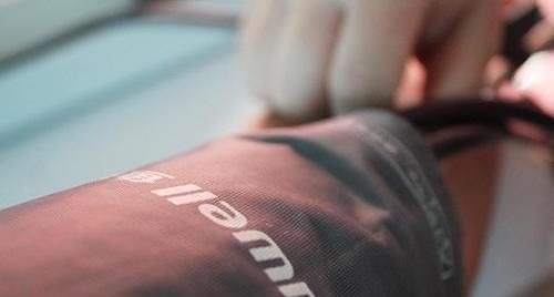 稳定血压|每天吃一把花生，能不能降血压？医生告诉你，花生是升压还是降压