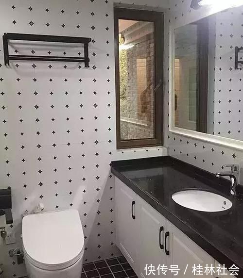 乳胶漆|140平新房硬装结束,最满意全屋定制柜子,先给大家晒晒