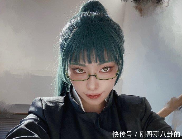 网友COS禅院真希，网友热评：真希本人不要随便从动漫里走出来