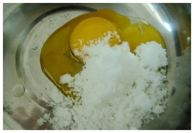 想吃冰淇淋不用愁,自从学会这做法,一周3次不嫌腻,解暑又营养