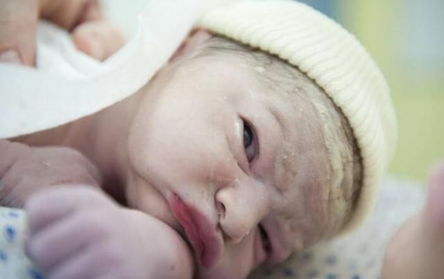 漂亮|新生儿也能看出美丑宝宝这4个地方越丑,说明长大之后颜值越高