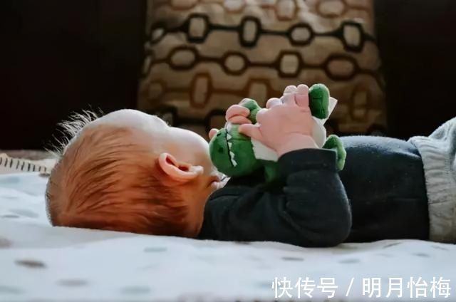 年龄|3岁分床5岁分房,坑了无数孩子,分床睡的最佳年龄到底是几岁