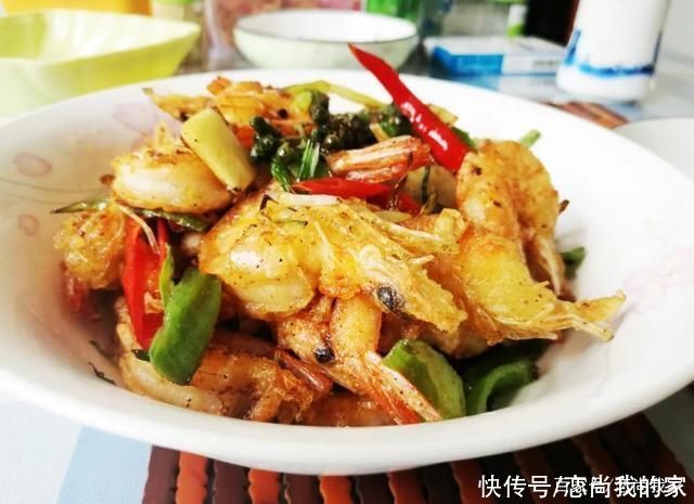 过年家里聚餐，推荐10个干烧菜，不用加水，烧出来特别下饭，还香