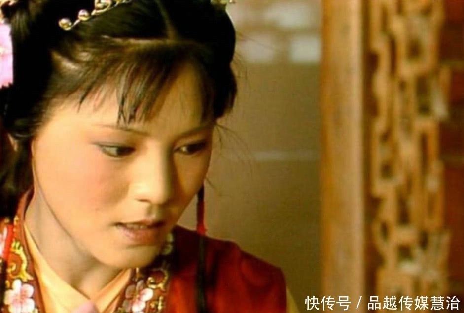 林黛玉！袭人为何处处看不惯林黛玉？黛玉身上这两个优势，令她自卑