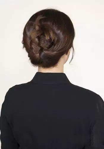 别披头散发啦!3款美发,1分钟搞定!