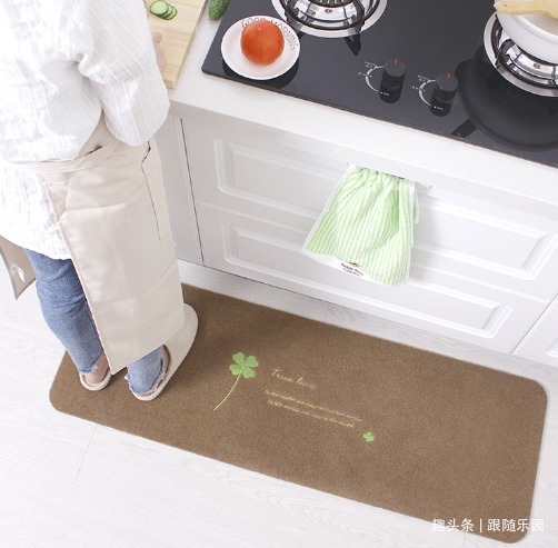 地垫|杭州发现一户人家厨房,那叫一个先进,拍下来给大家晒晒!真有钱