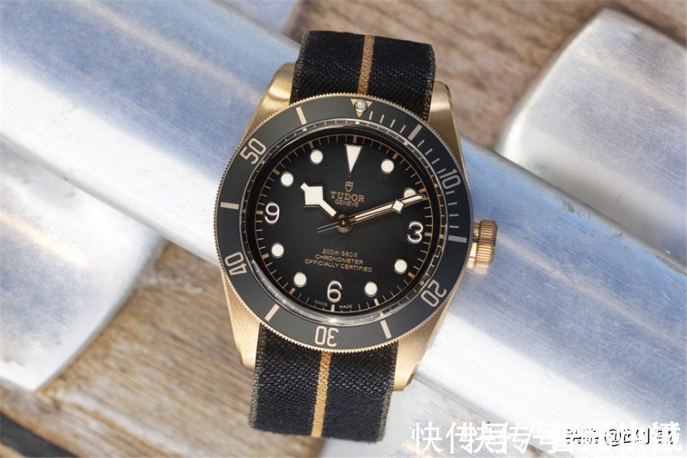 青铜型 碧湾青铜型石板灰发售两年,帝舵专柜还是不打折?