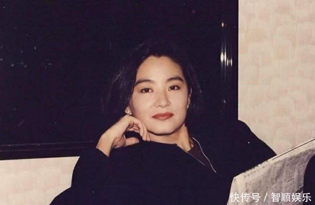 换掉“不合适”的发际线，普通女生也能轻松变美，显年轻也更耐看