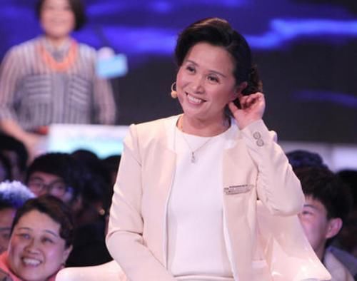 孟非|黄菡在《非诚勿扰》6年突然离开，孟非挽留都没用，原因让人心疼