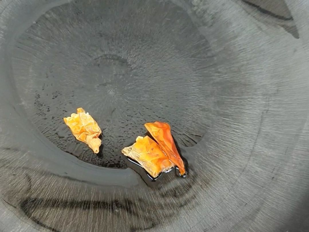 蔬菜中的补钙冠军,钙是鱼肉9倍,比牛奶好吸收,冬天要给孩子吃