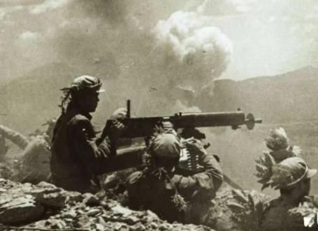 土工作业|一名川军带杨得志视察前线,杨得志看完哈哈大笑:川耗子果然了得