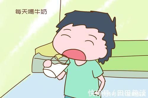 跳绳|跳绳、喝牛奶怎么有助长高?一次说清楚,家长别再担心娃个头矮了