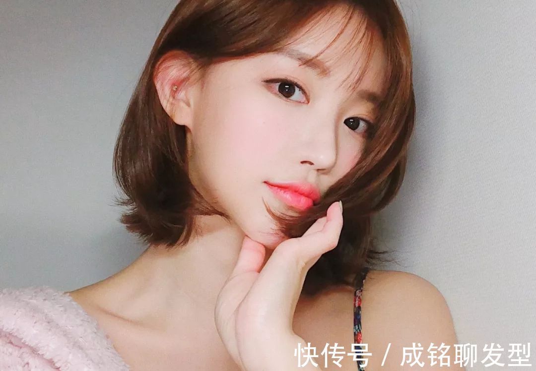 肤色 染“栗棕色”和“棕红色”哪个更衬肤白?两种都显白,但别选错了