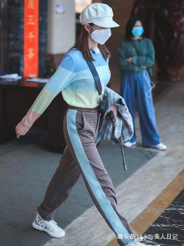 小个子 都是小个子,王子文凭什么敢穿平底鞋显高技巧偷偷学