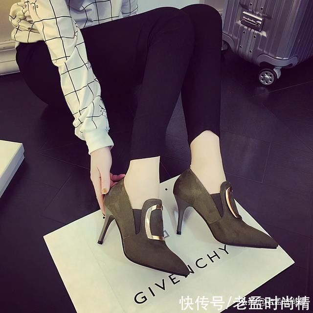 鞋子|女人总要备一双显气场的高跟鞋，简约大方，绽放女性魅力
