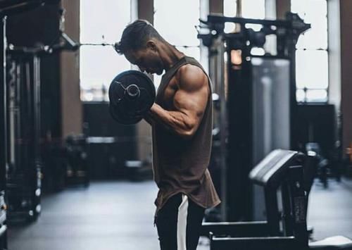 睡眠质量|那些停止健身,开始放纵的肌肉男,后来都怎么样了