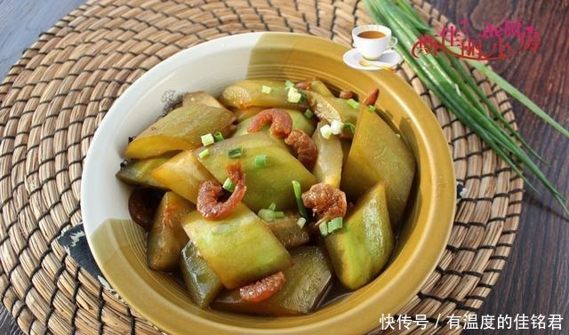 立秋后,晚餐经常吃一盘它,饱腹又瘦身,低卡零负担,体重悄悄降