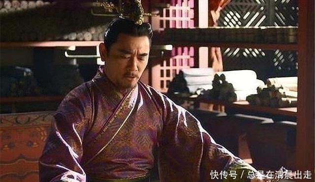 芈月传难怪芈月出生那天月现血色,你看她出生后发生了什么事