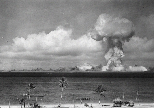 住人|美国:原子弹炸后百年内不能住人,为何如今广岛和长崎住满了人?