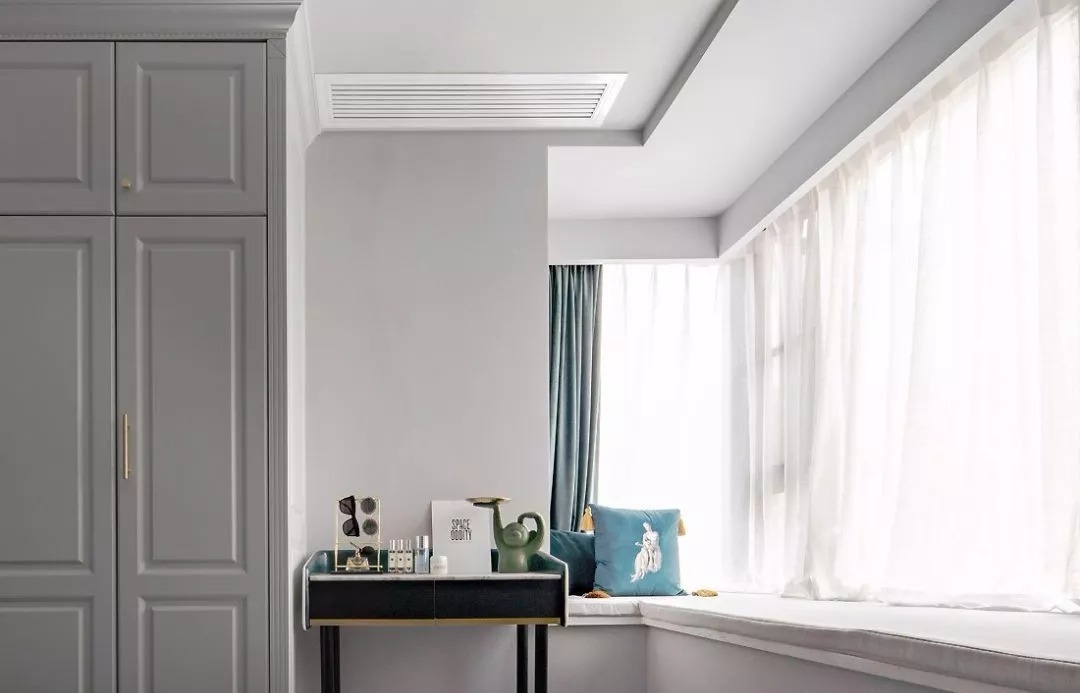 优雅|100㎡轻奢现代欧式风，大胆的色彩搭配，装出别样的优雅格调！