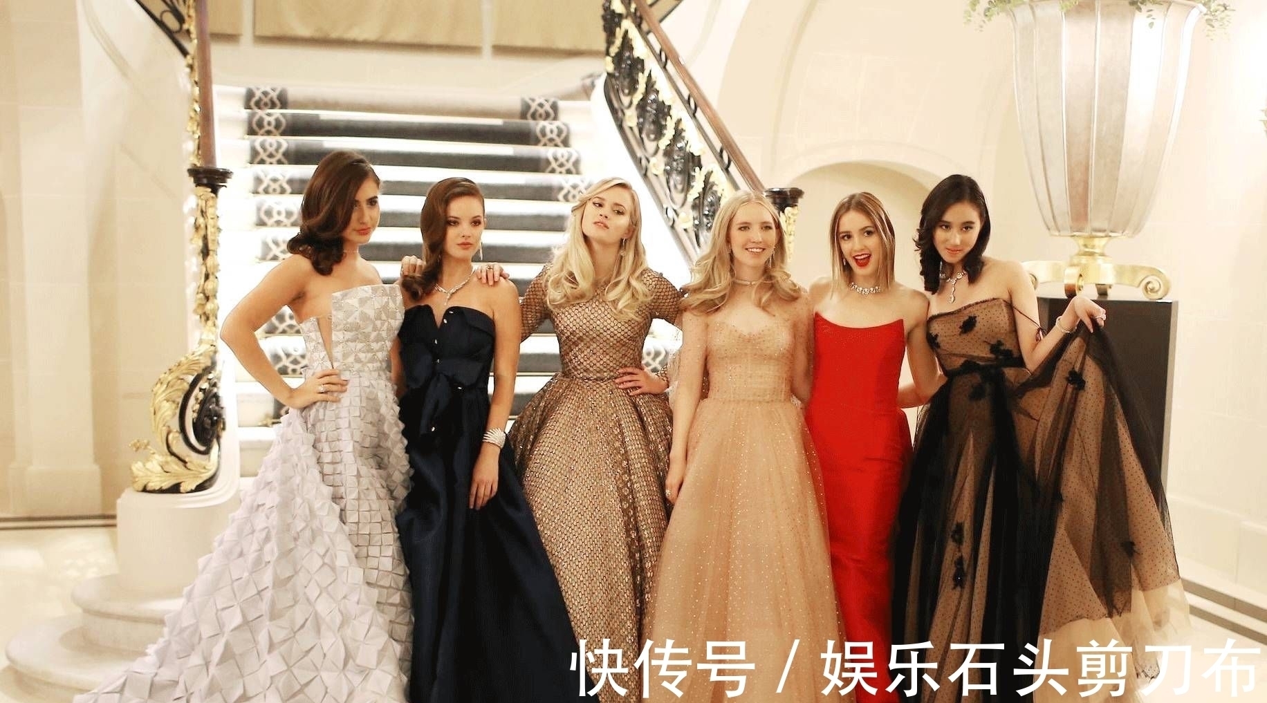 姐姐戴镣铐她却要出道,姚安娜闯圈小半年,终于找对路子了