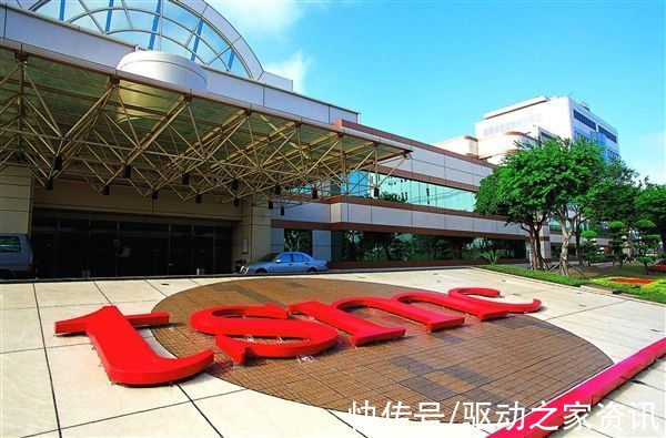 台积电一边对代工涨价 一边要求进厂设备降价：明年毛利率或超Intel