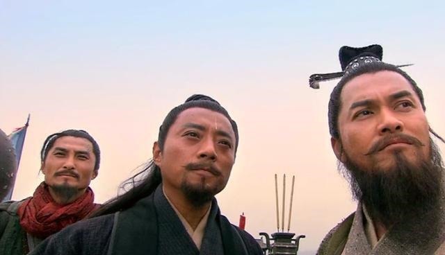 歪读水浒梁山除过招安别无选择,因为当时的宋江已经走上绝路!