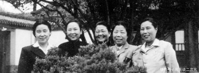 太多|她是叶剑英的第三任妻子,在军委门口听到小兵闲聊,决定放弃婚姻