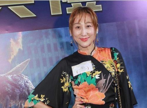 从不|蒋丽莎五年剖腹产四胎,且从不坐月子,如今比大16岁丈夫还老