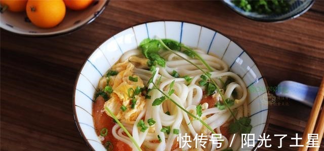 懒人早餐的做法，8分钟就出锅，鲜香美味，连挑食的孩子都抢着吃！