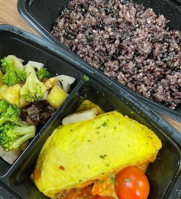 延缓衰老|韩国阿姨健身多年，年过四十，展现迷人魅力