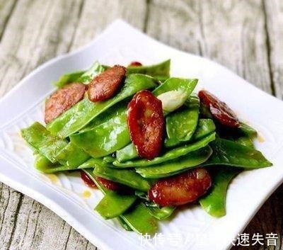 口感|“腊肠炒荷兰豆”的正确做法，口感脆嫩入味，美味又有营养！