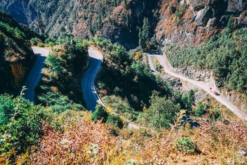 跨越雪山，寻找消失地平线上的巴拉格宗