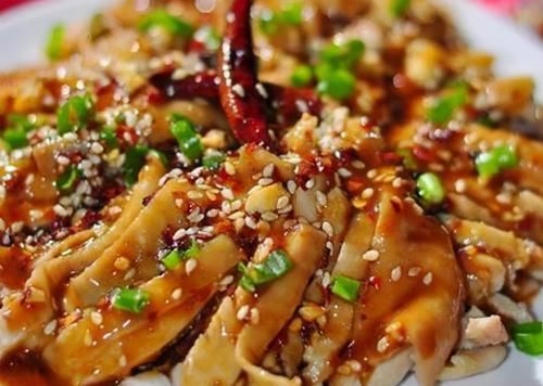 爱美女性常吃3种美食，滋阴补气，排毒养颜，清理子宫垃圾