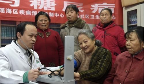 糖尿病|多家糖尿病医院呼吁：这3个习惯，是诱发糖尿病的根本原因，趁早远离