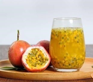 桑葚干|建议中老年人:少吃鸡鸭鱼,多尝尝这几样好物,腿脚有劲精力旺