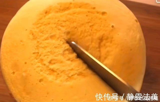 打发器|不用烤箱和打发器,也能做出蓬松渲染的蛋糕,慢妈教你做法零失败