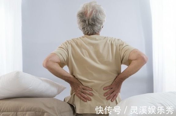 老年人|女人过了52岁,2物要舍得吃,养骨护关节,人也会显得更年轻