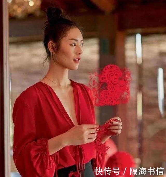 女生马尾要绑多高？首先根据自己脸型来，绑错不仅丑还显头大