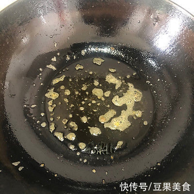 这道黄丫角焖鸡蛋连续吃了3碗，全家人都一致好评