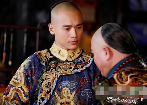 专宠|顺治只活24岁，而且专宠董鄂妃，那他17个孩子是怎么来的？