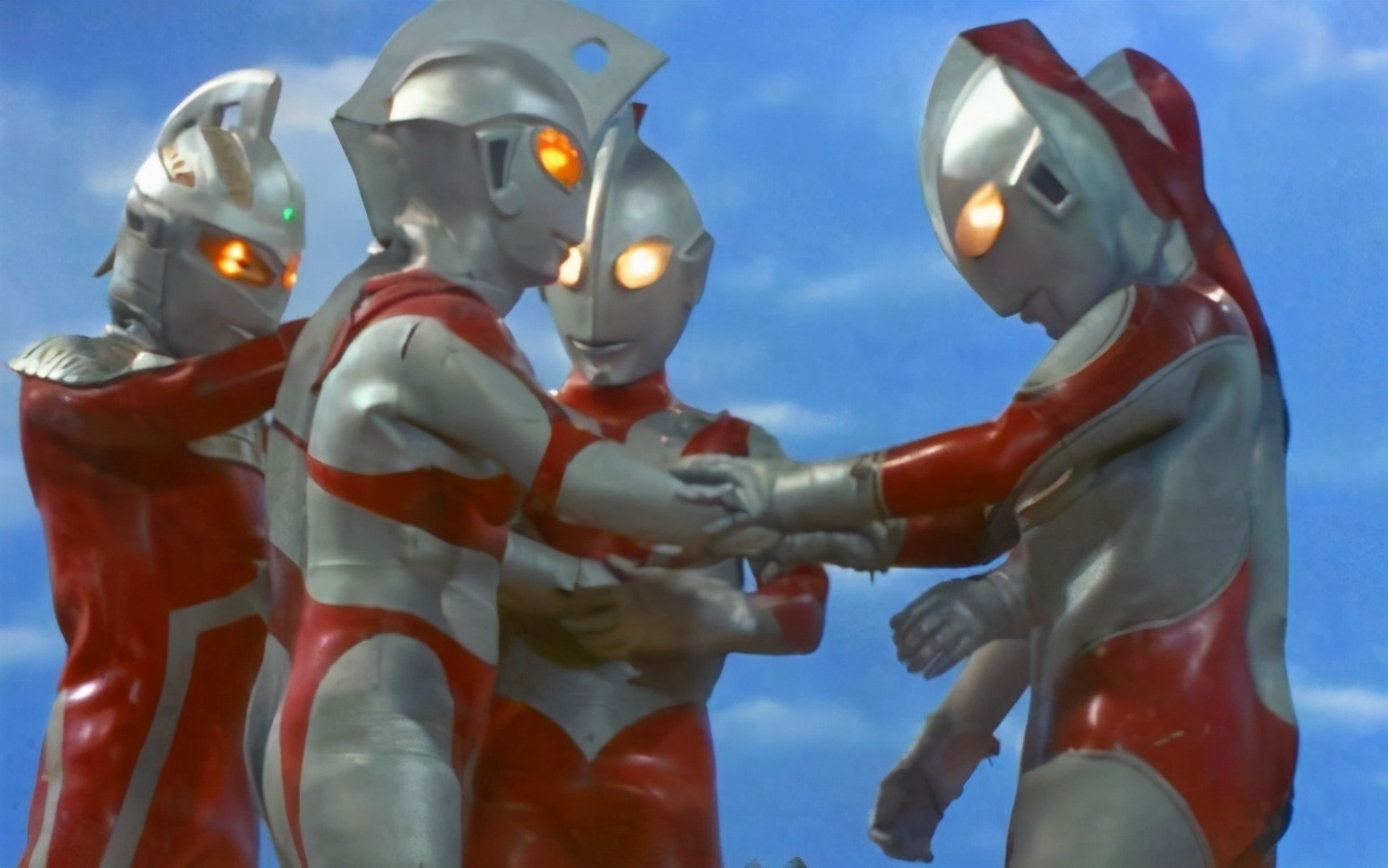 人间|佐菲没有自己的TV剧,除了客串身份之外,还和他的人间体有关