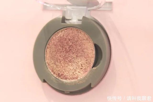 彩妆探店｜橘朵！你竟然把最好看的眼影藏在了实体店里！