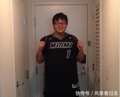 主持人 2008年,罗京最后一次出现在主播台上,妻子看着他直播泪流不止