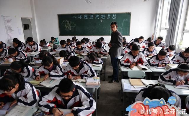 家长|“我妈已经3天没打我了”,孩子上课无聊在课本上画画,成品被赞