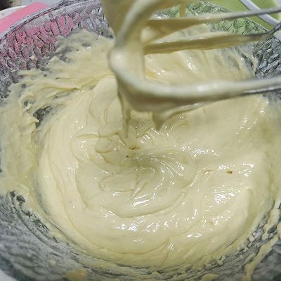 葡萄干芝麻磅蛋糕