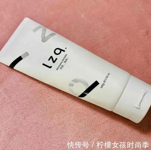 洗面奶|拒绝智商税！这3款洗面奶被列入“伤脸黑名单”，至今还有人在用