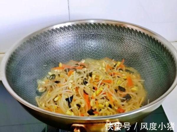 小果儿|菜市场里最便宜的菜，2块钱一大把，但营养价值堪比“人参”