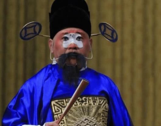 段子|德云社“抢”京剧演员饭碗,成为新晋网红;看看王佩瑜咋说